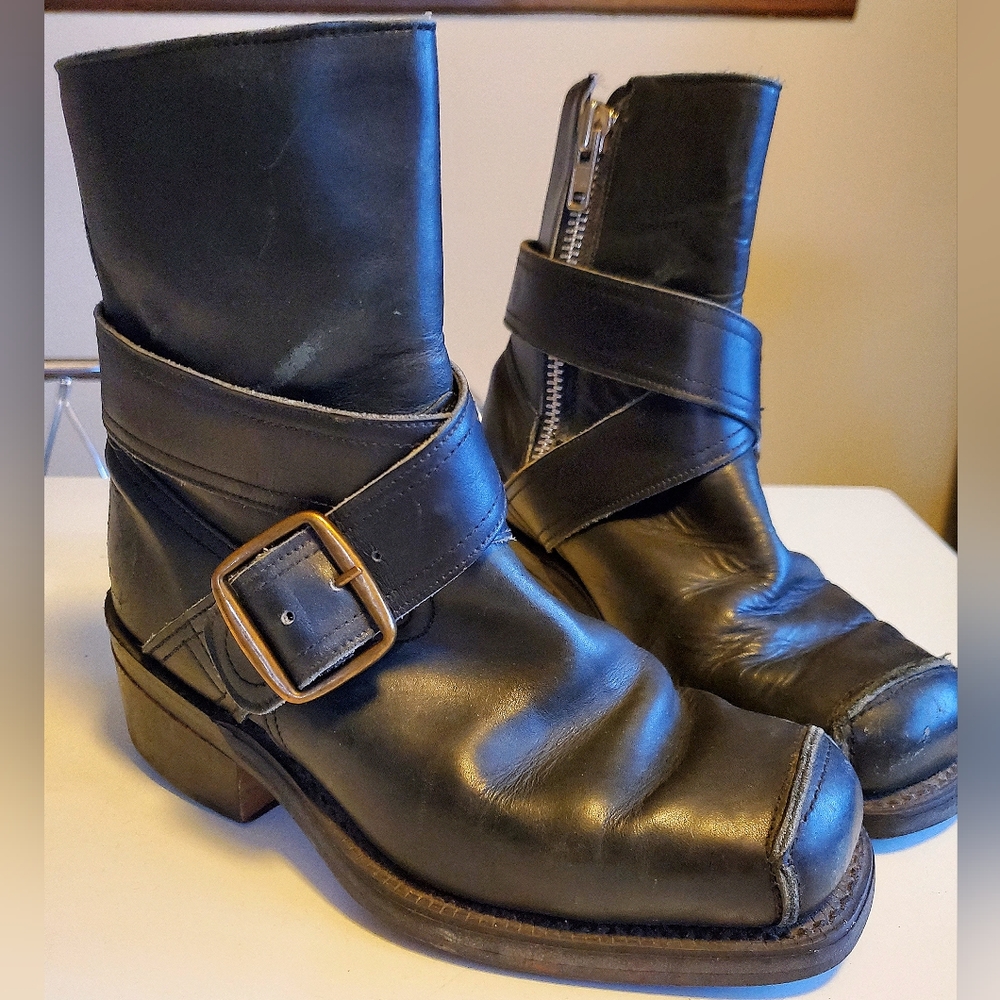 Shellys of London Snub Nose Motorcycle Boots